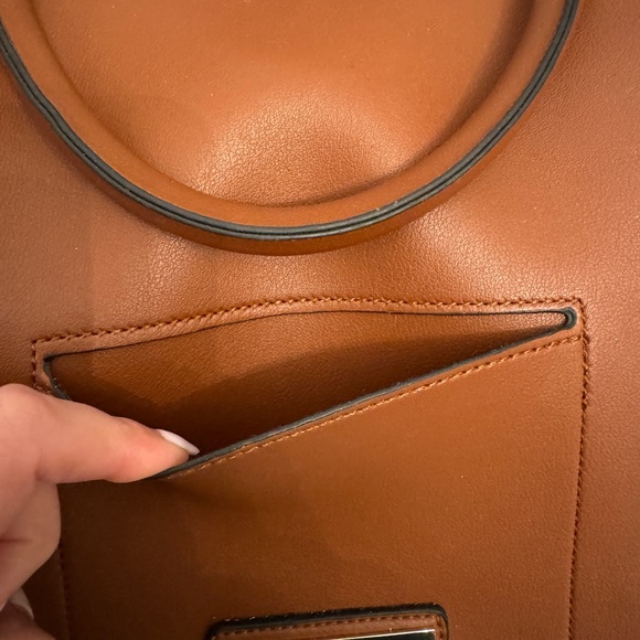 Marc New York Andrew Marc Leather Tote - Picture 3 of 9